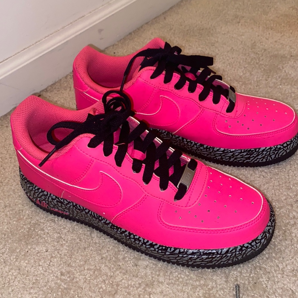 Hyper pink black Nike  Air Force 1 low GS